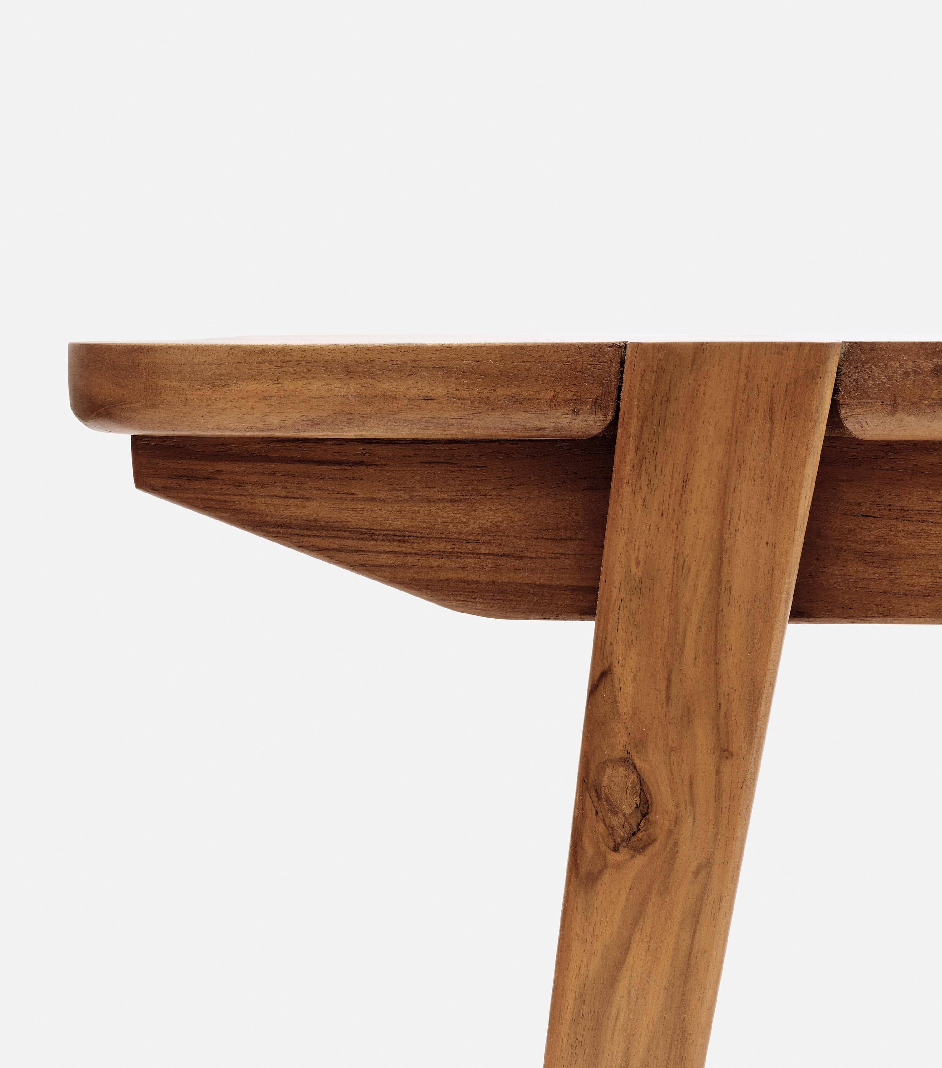 Apanas Bench - Image 4