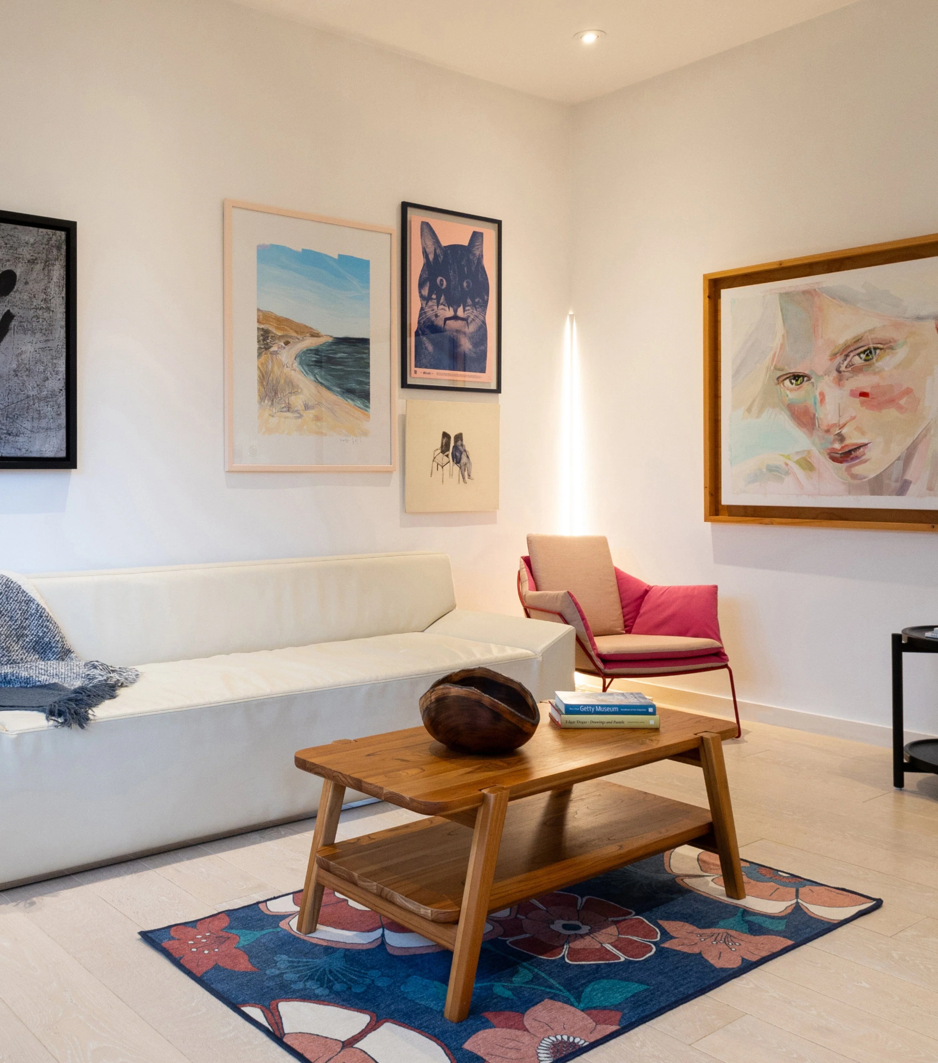 Apanas Coffee Table - Image 3