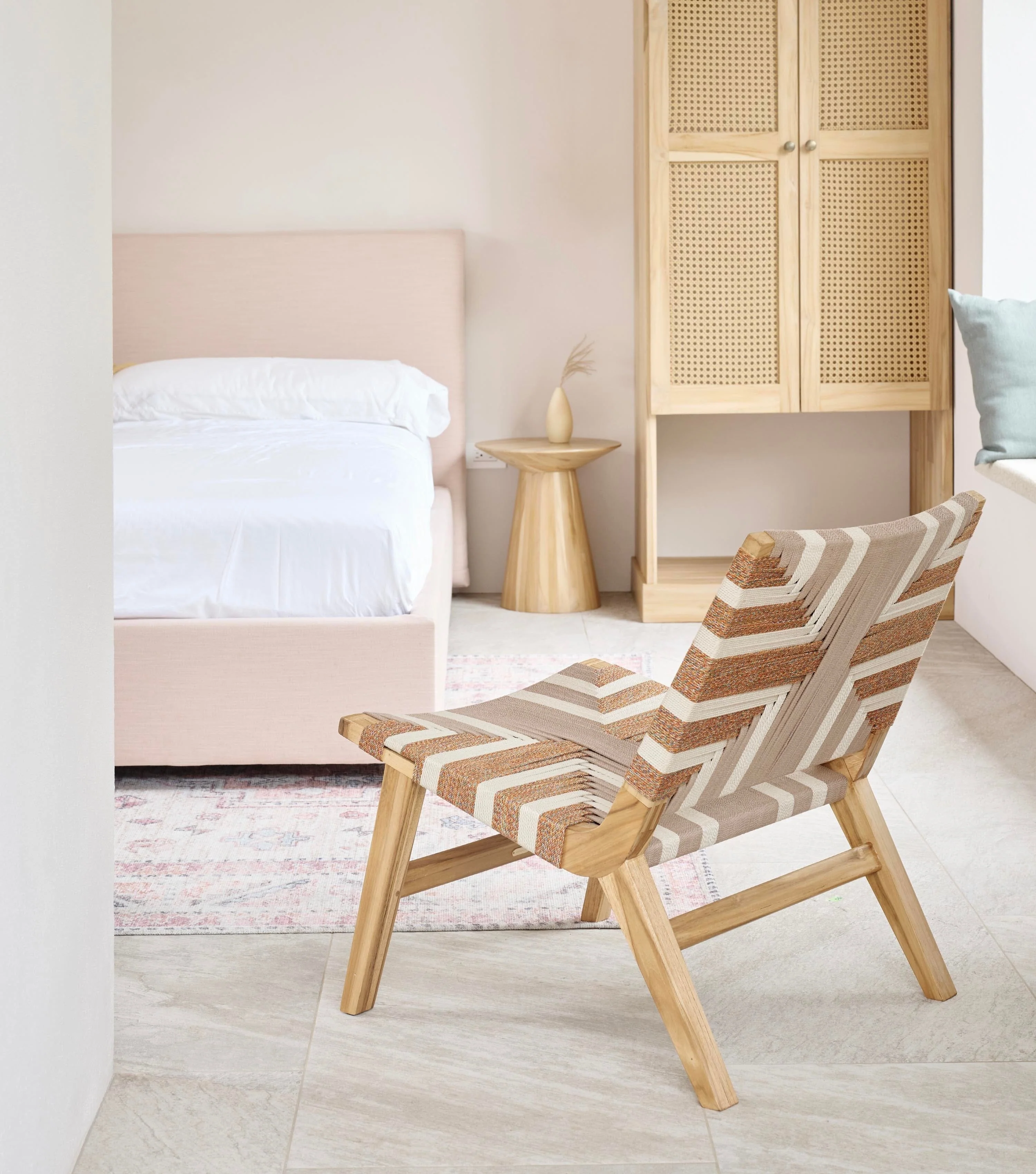 Casares Lounge Chair | Reynaga Pattern - Image 3