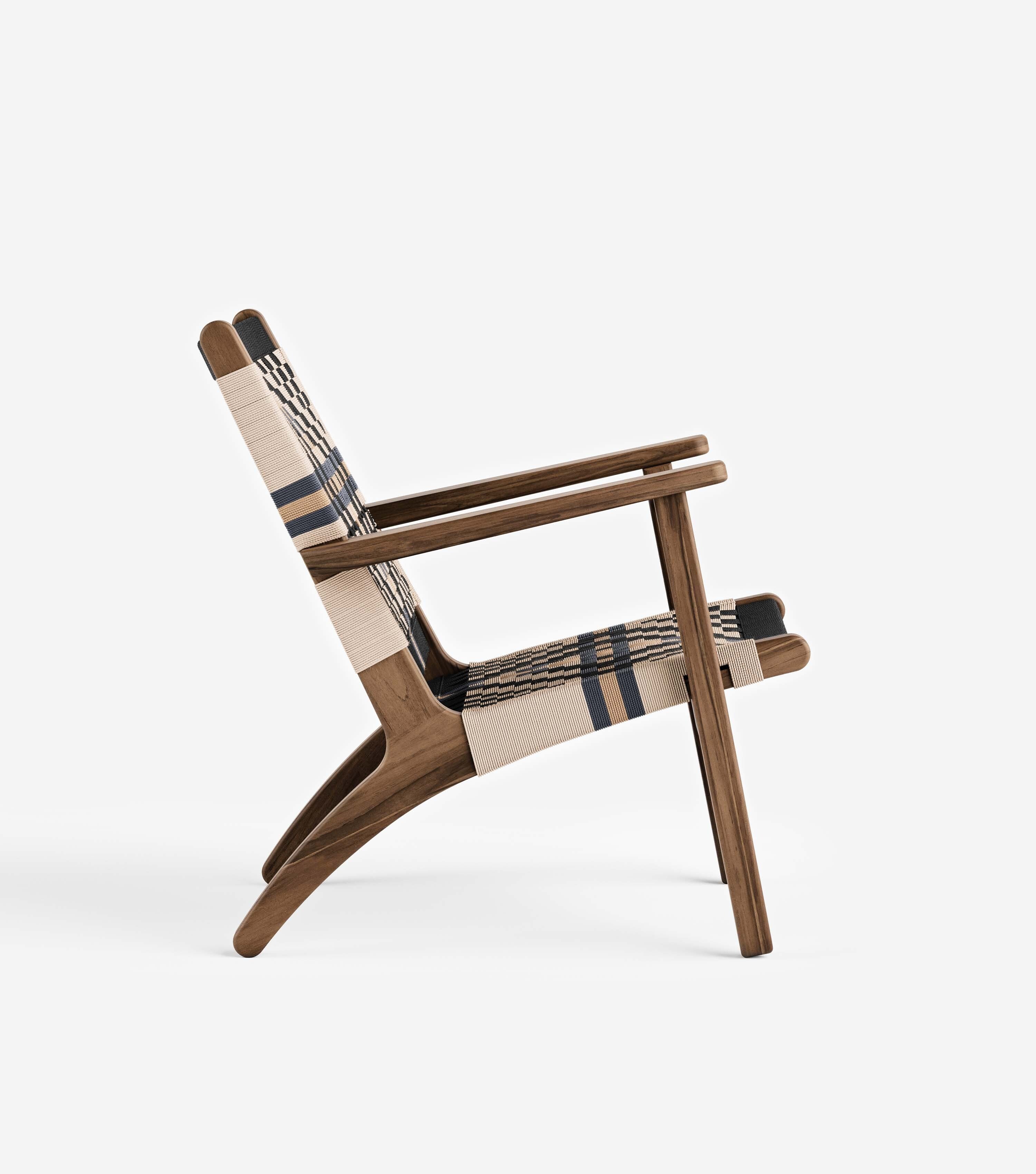 Masaya Armchair | Colonial Pattern - Image 3